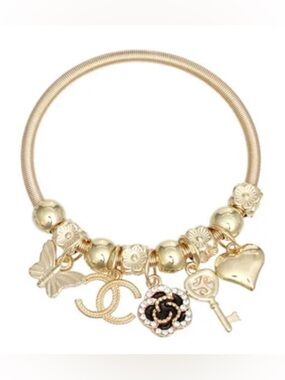 Gold Tone Charm Bracelet Floral Charm Stretch Bracelet Fashion Jewelry